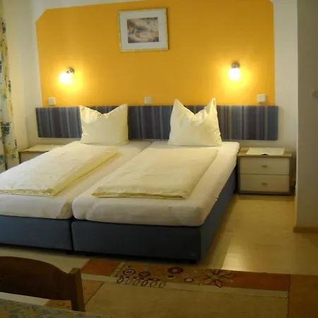 Guest house Gastehaus Bergland-garni