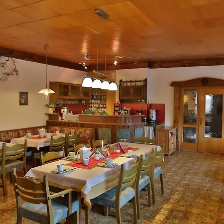 Gastehaus Bergland-garni 3* Axams