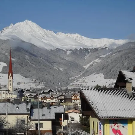 Guest house Gastehaus Bergland-garni 3*