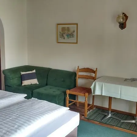 Gastehaus Bergland-garni Guest house Axams